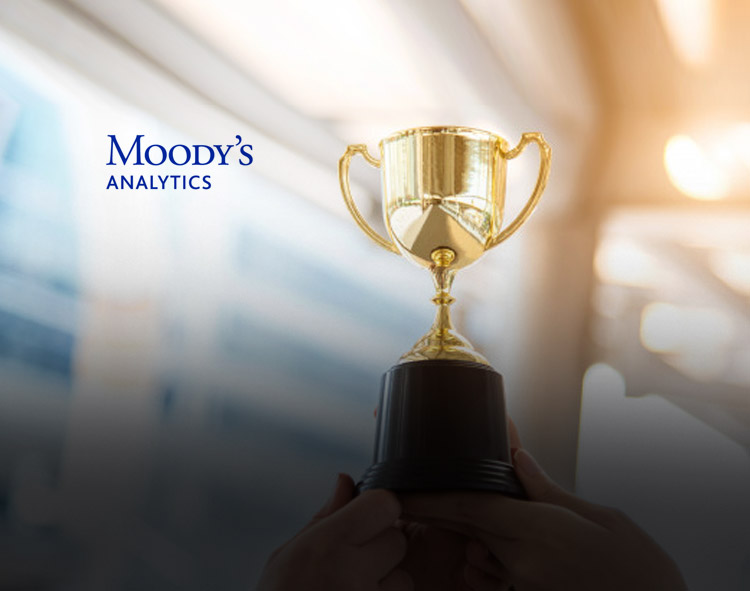 Moody’s Analytics Wins Best Middle-Office Platform at WatersTechnology Asia Awards