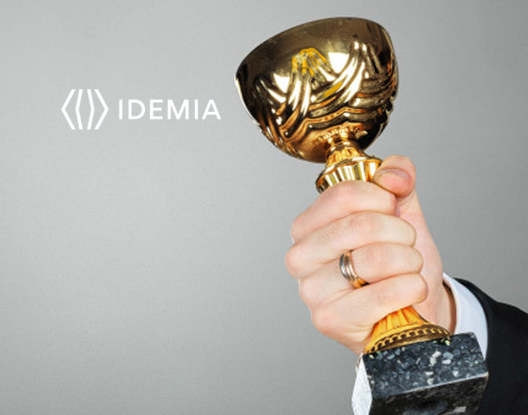 IDEMIA and Razer Fintech’s LED-Enabled Razer Card Wins Technology Excellence Award for FinTech Payment Cards