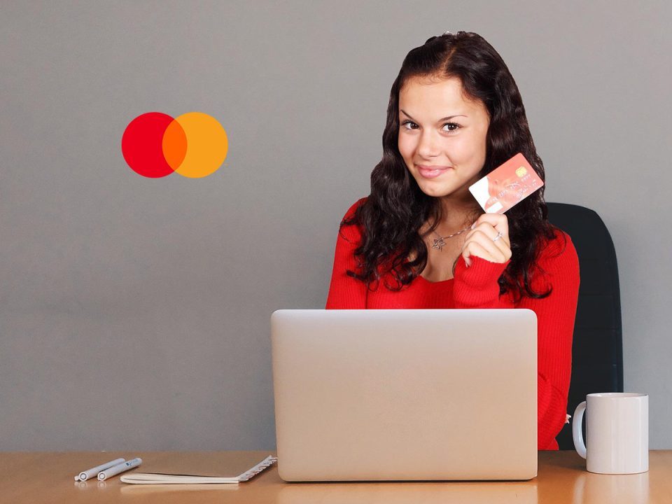 Mastercard Advances Commercial Payments With AI-Powered B2B Analytics Solution